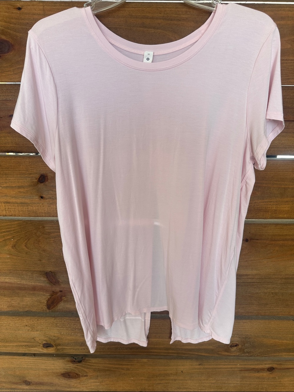 Lululemon light pink short sleeve shirt size 10